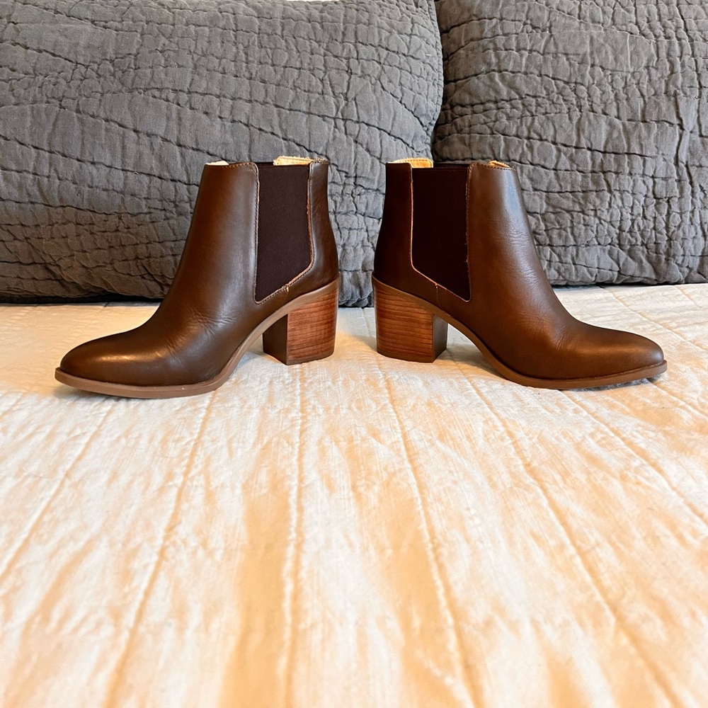 Nisolo Chelsea Commuter Boot size 9.5 - Picture 3 of 9